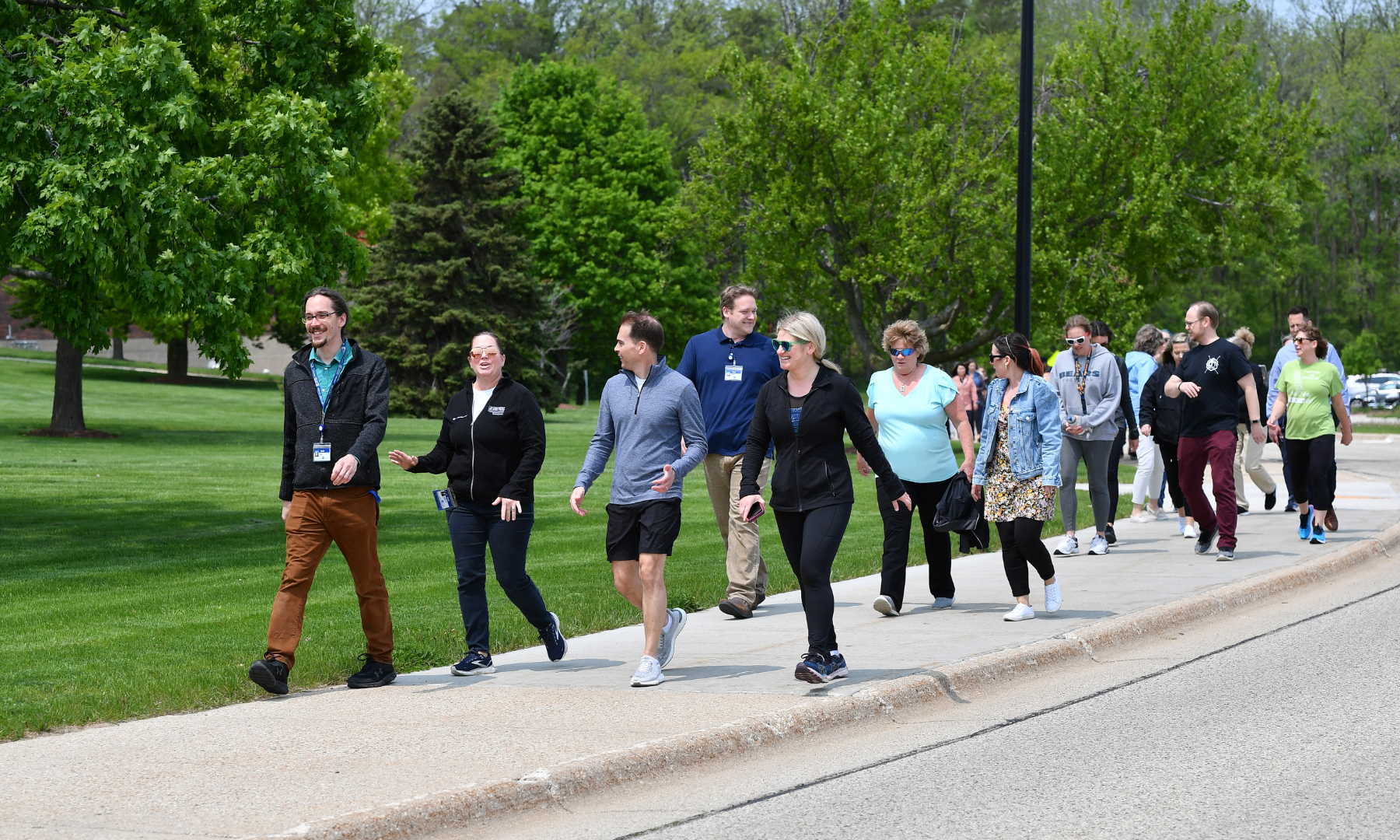 WCTC employees walking on campus